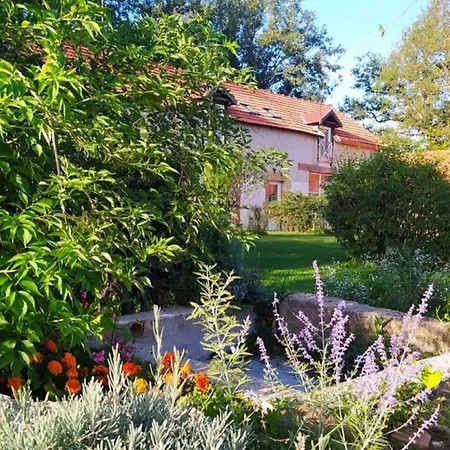 Ferme De Charme Avec Jardin Et Cheminee A - Fr-1-489-374 Lantställe